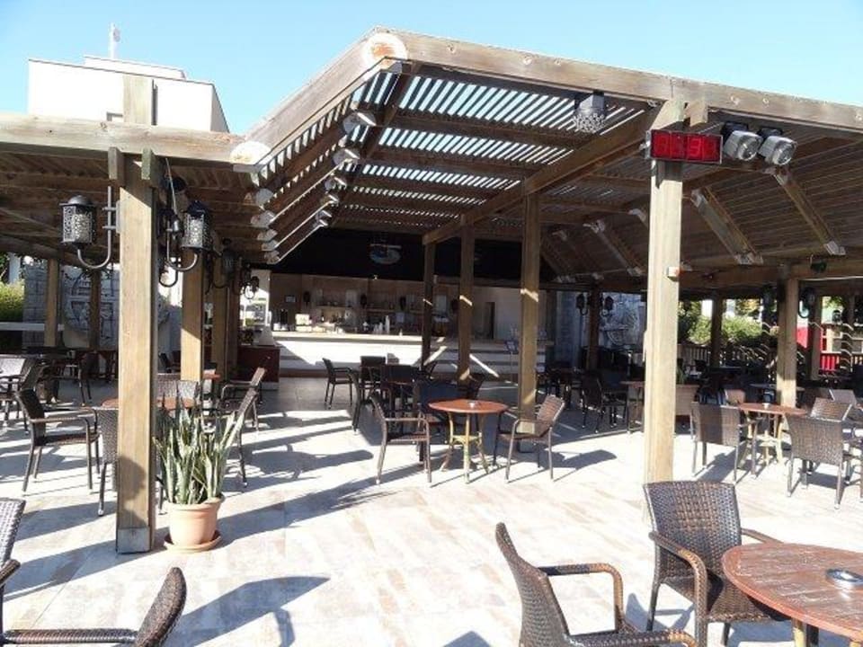 Das Außenrestaurant Trendy Aspendos Beach Hotel