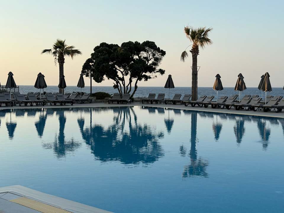 Pool Nana Golden Beach