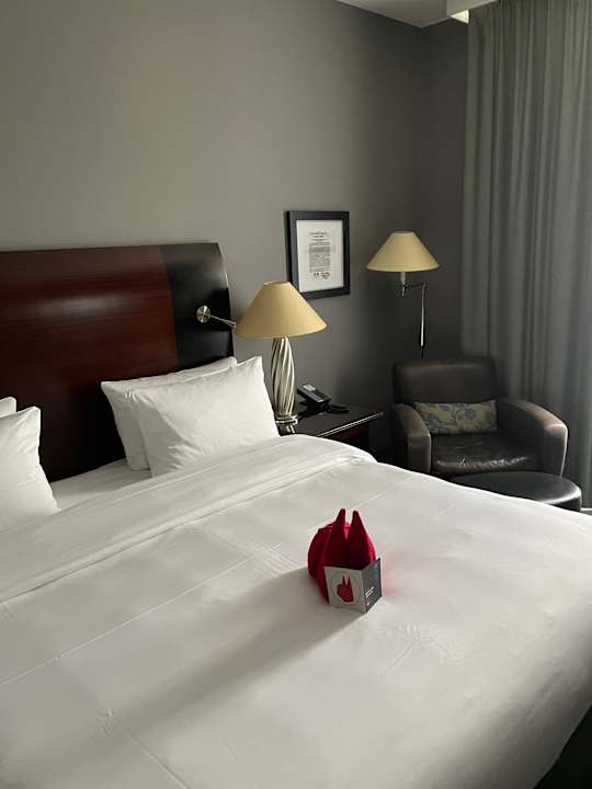 Zimmer Lindner Hotel Cologne City Plaza, part of JdV by Hyatt