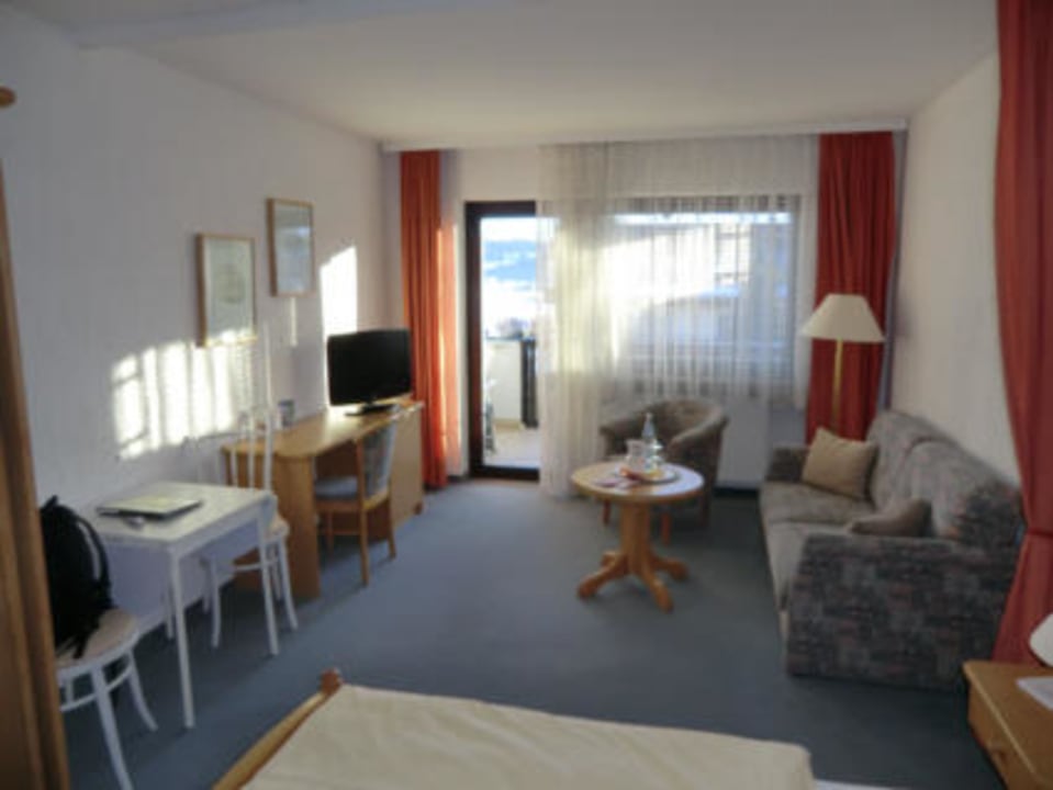 Blick ins Zimmer Landhotel Seeg