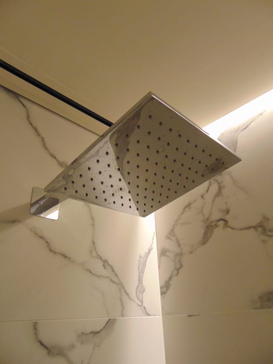 Zimmer Le Méridien Batumi