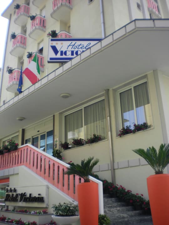 Eingang Hotel Victoria