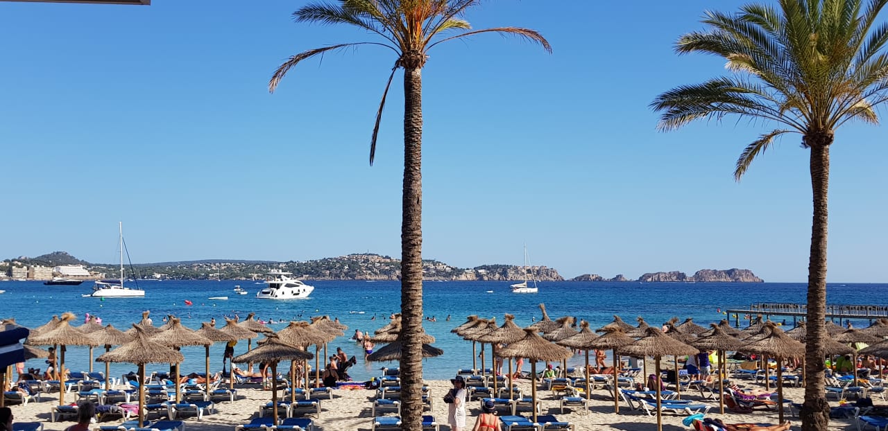 Strand Hostal Villa Cati