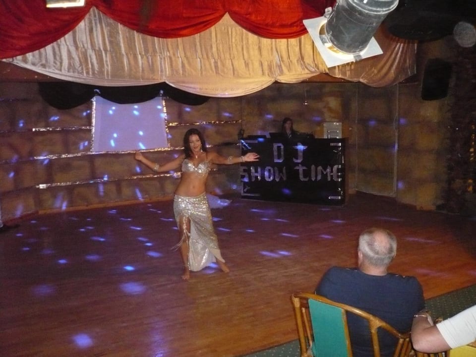 Шоу программа вечером SUNRISE Holidays Resort (Adults Only)