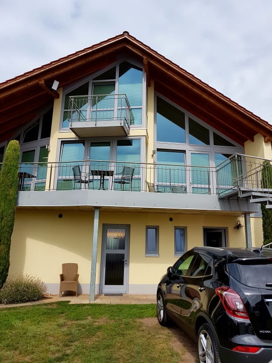 Außenansicht Gästehaus Weingut Helmut Schreieck