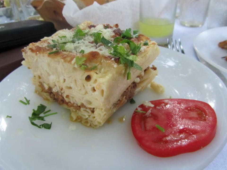 Schmeckt wie es aussieht Haus des Gartens / Pension Nikos