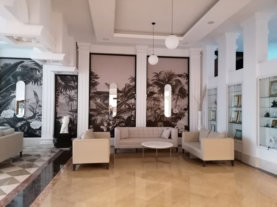 Lobby Roma Beach Resort & Spa 16+ Adult Only