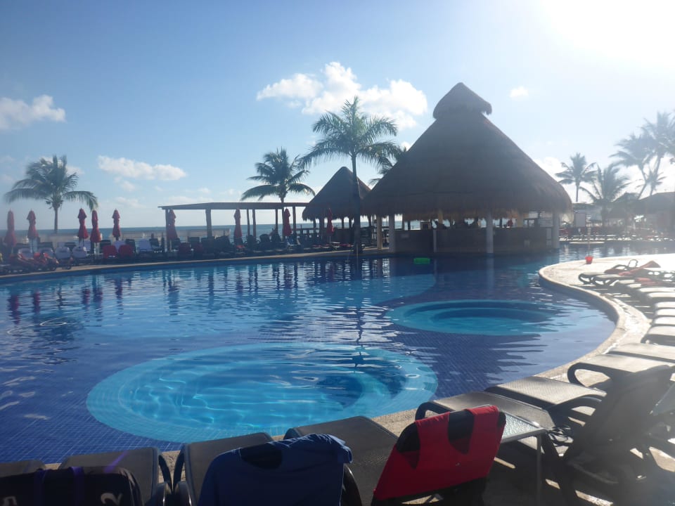 Sexy Pool Temptation Cancun Resort - Adults only