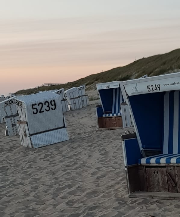 Strand Dünenhotel Alt-Rantum