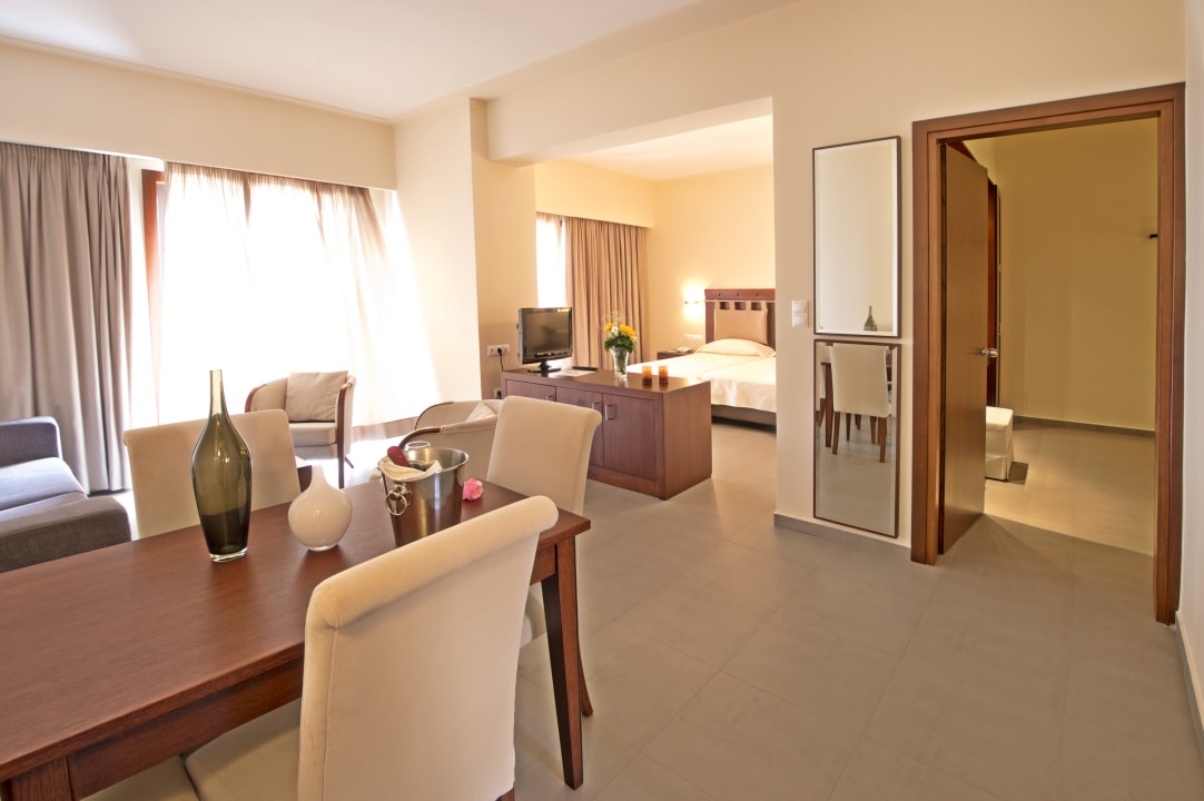 Zimmer Kymi Palace Hotel