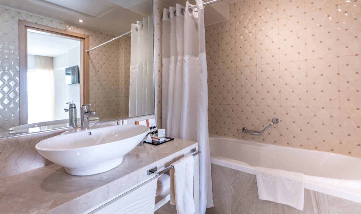 Zimmer Elinotel Sermilia Resort