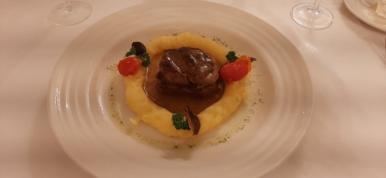 Gastro Bahia Principe Luxury Esmeralda