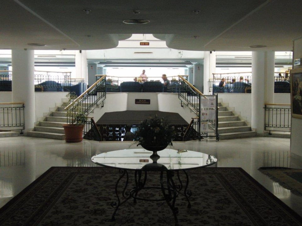 Der Eingang Hotel El Mouradi Skanes Beach