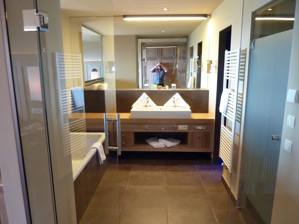 Badezimmer Hotel Chalet Mirabell