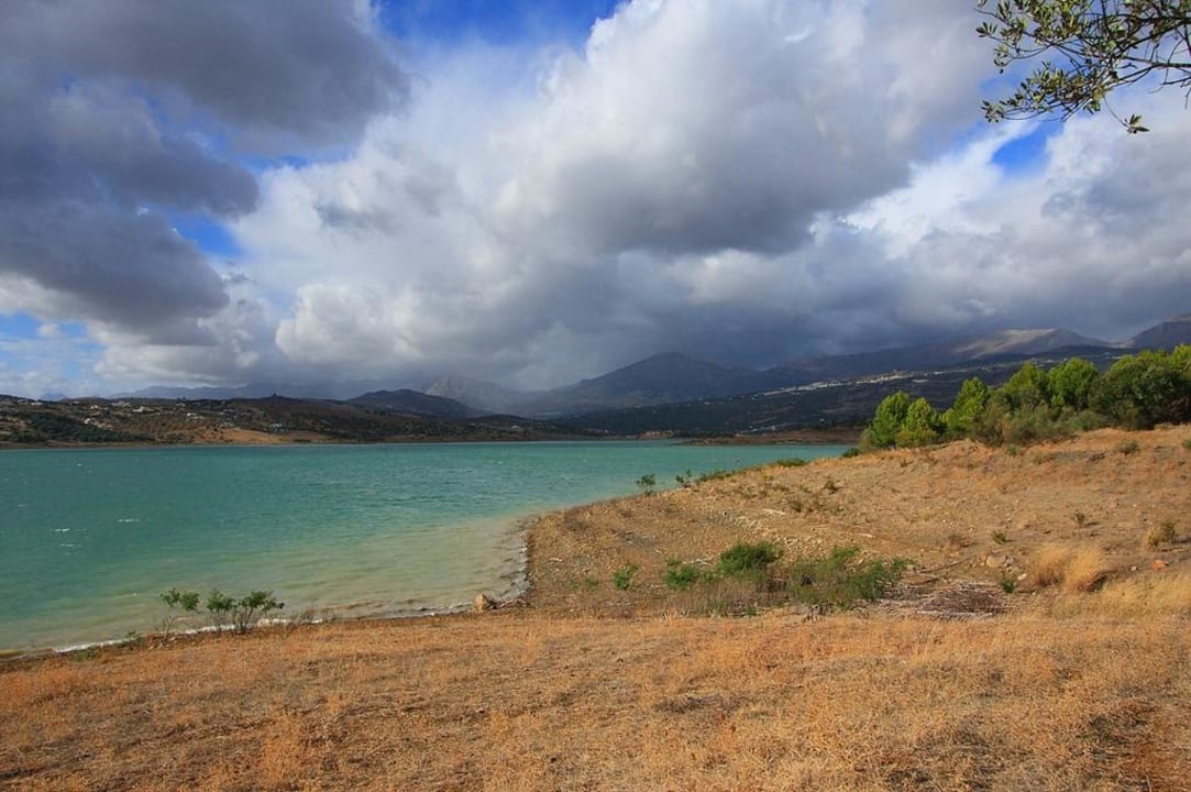 Jezioro La Vinuela B bou Hotel La Viñuela & Spa