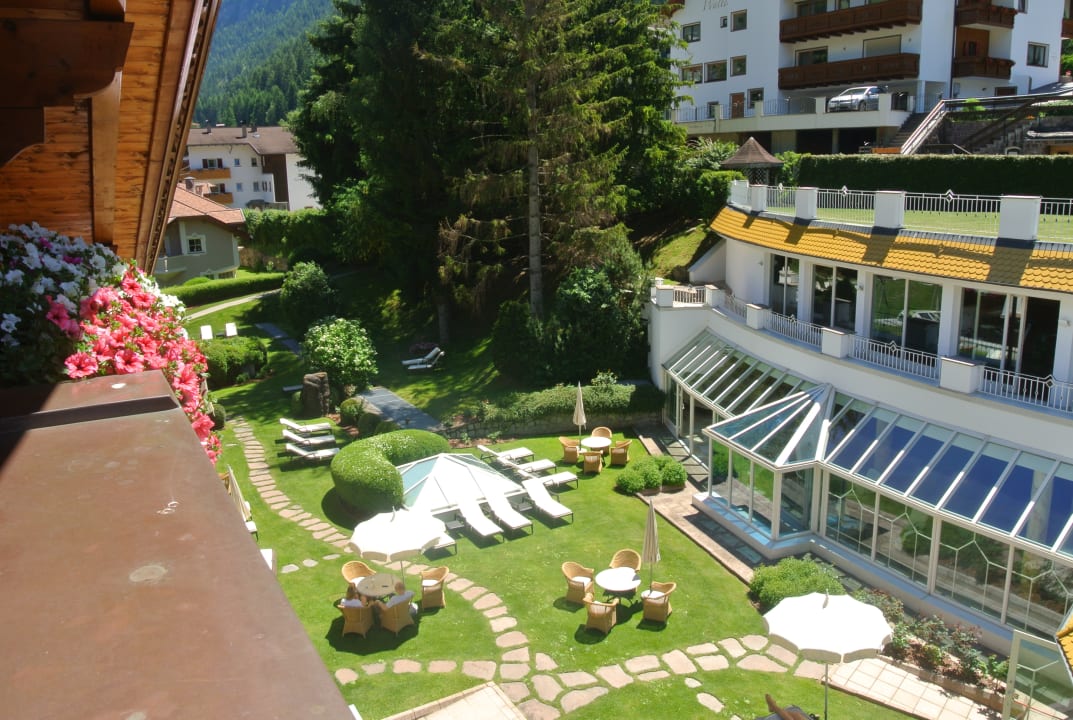 Gartenanlage Hotel Gardena Grödnerhof