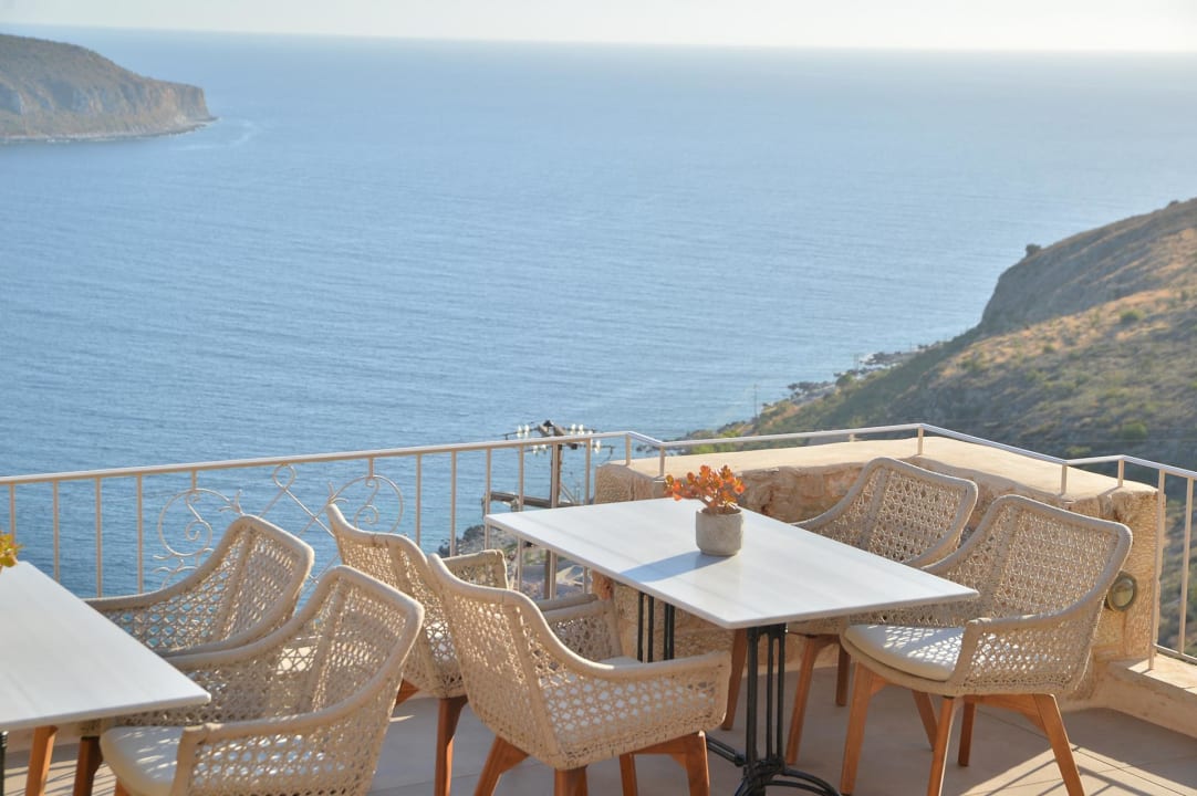 Gastro Akrolithi Guesthouse