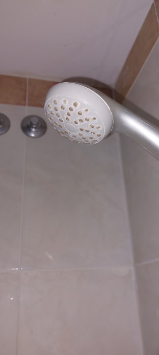 Zimmer Grand Muthu Golf Plaza Hotel & Spa