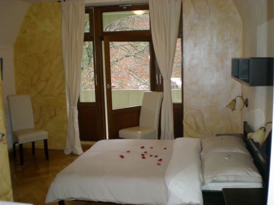 Unser Doppelbett Pension Villa Waldeck