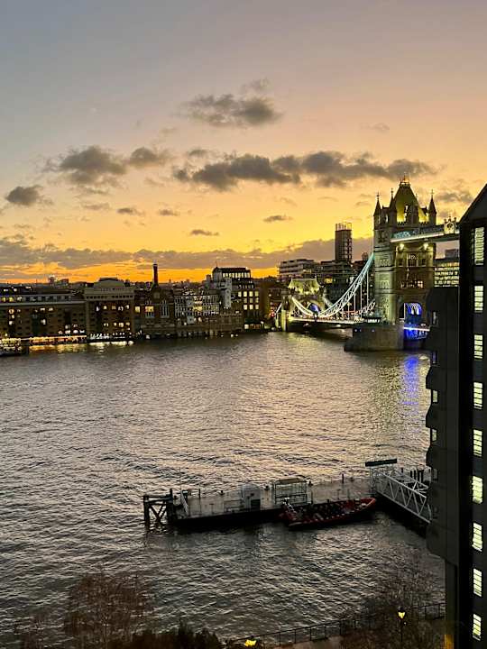 Ausblick The Tower - A Guoman Hotel