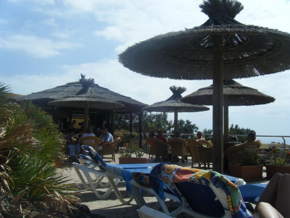 Der Pool mit Sonnenliegen AluaVillage Fuerteventura