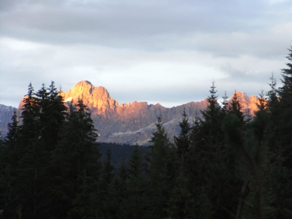 Vue de la suite au coucher du soleil Hotel Schwarzenbach