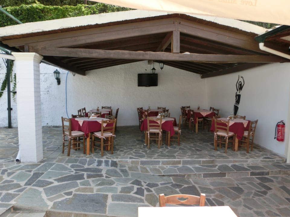 Frühstücksterrasse am Pool Corifo Village