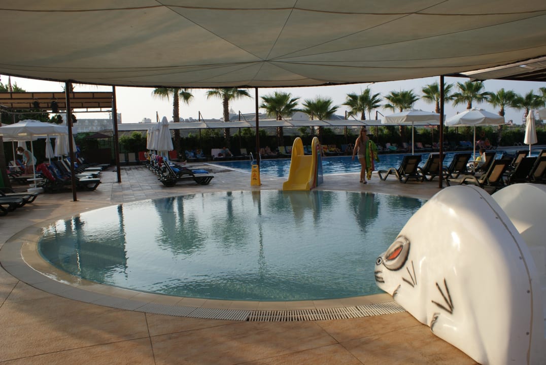 Pool Hane Family Resort