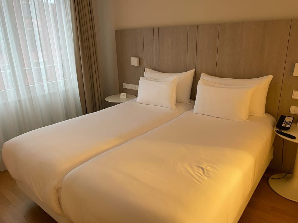 Zimmer NH Collection Hamburg City