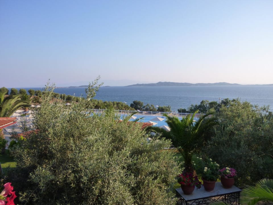Ausblick Akrathos Beach Hotel