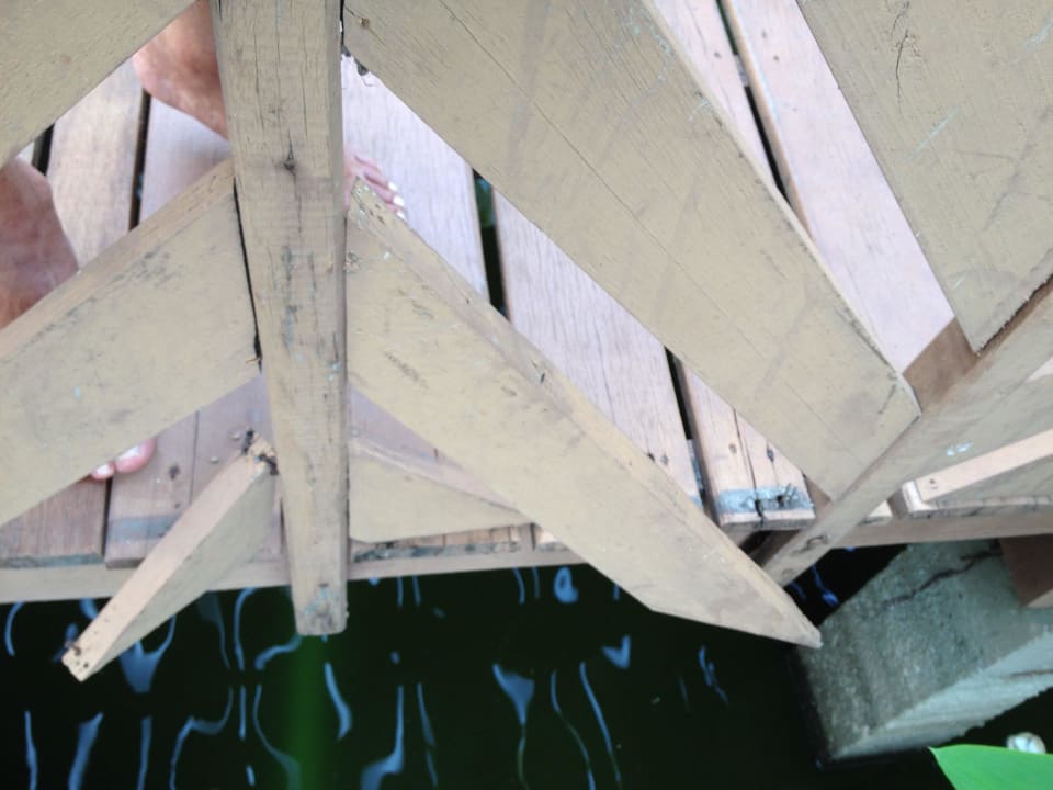 Brücke Einsturzgefahr Bandara Resort & Spa Samui