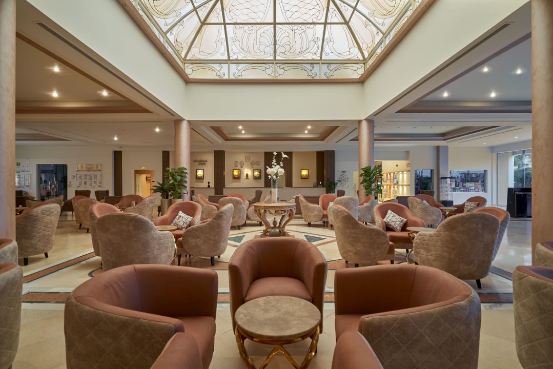 Lobby Three Corners Sea Beach Resort