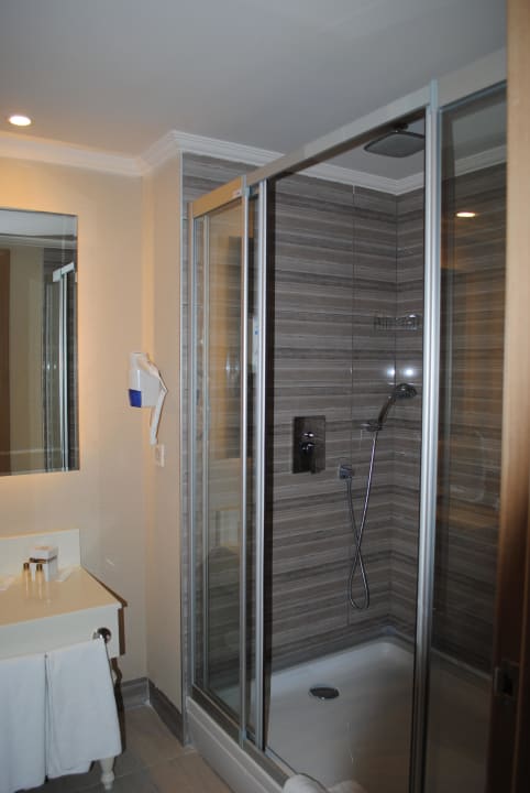 Dusche Hotel Delphin Imperial