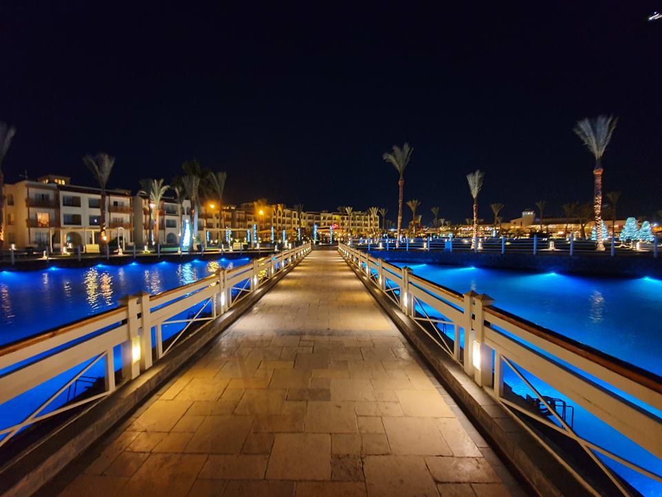 Gartenanlage Pickalbatros Dana Beach Resort - Hurghada