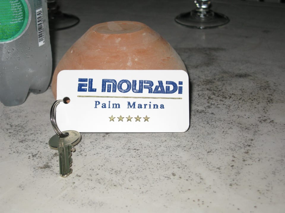Genau so heisst das Hotel / die Hotelkette  Hotel El Mouradi Palm Marina