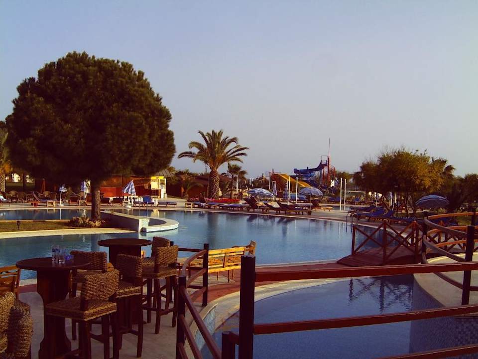 oberer Pool Intourist Club Belek