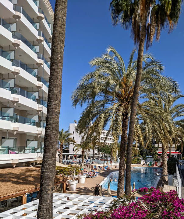 Pool Bull Escorial & Spa