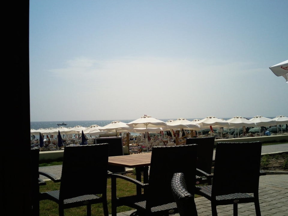 Strand Dosi Hotel