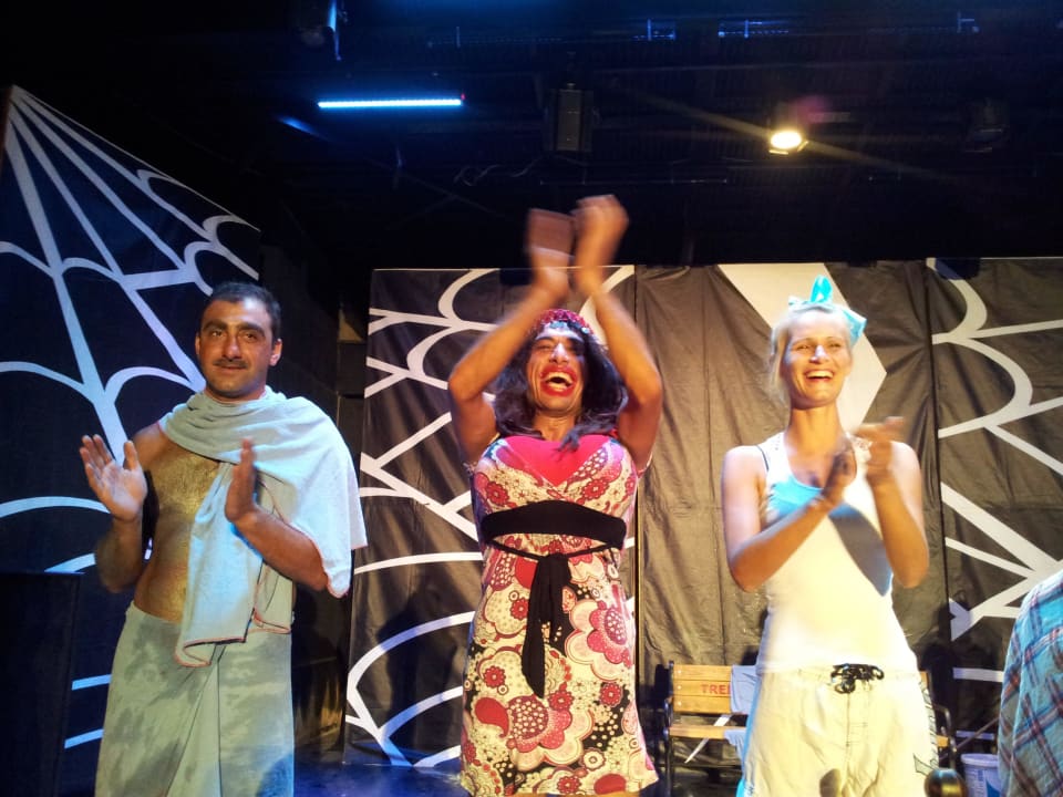 Comedyabend Trendy Palm Beach (Adults Only, 16+)