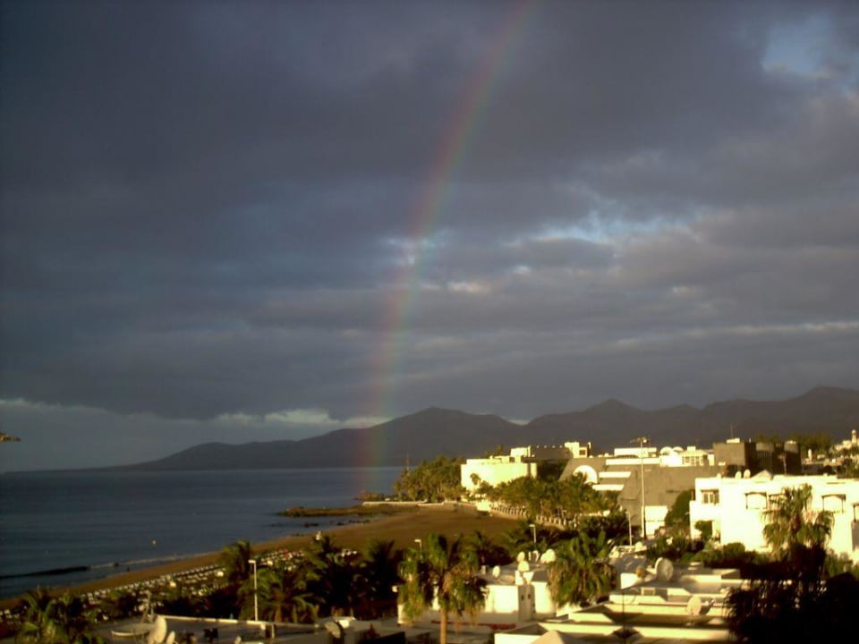 Regenbogen über der Stadt Bungalows & Appartements Playamar