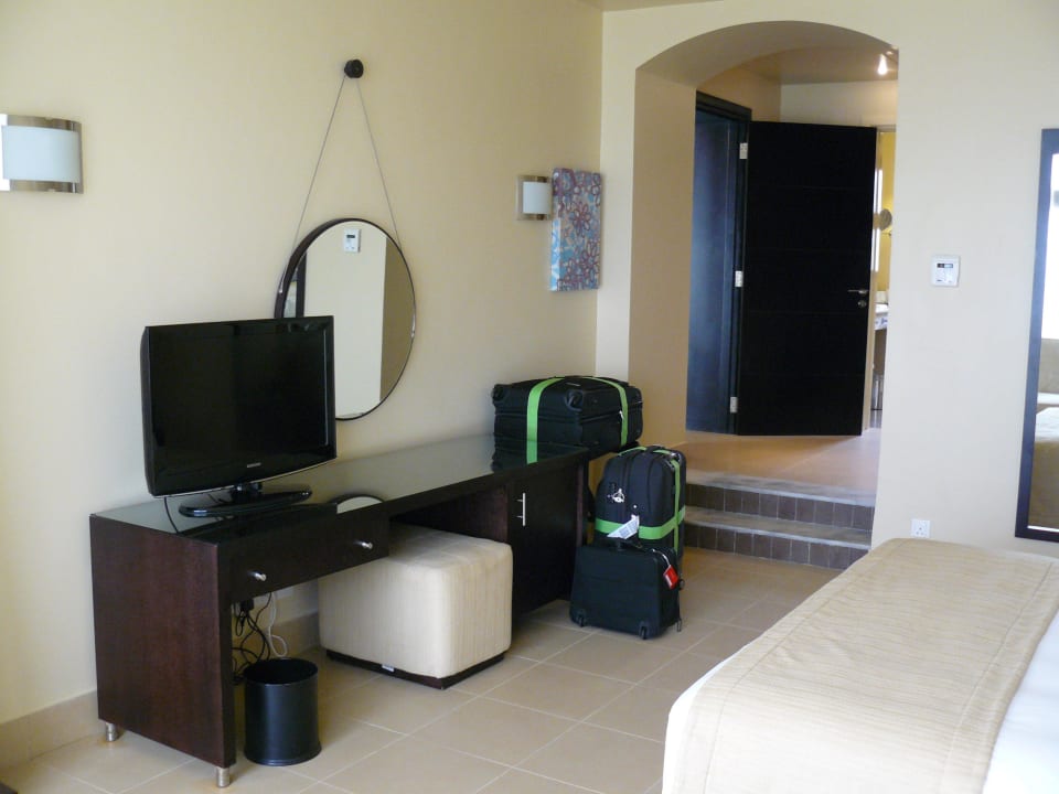Schlafzimmer The Cove Rotana Resort