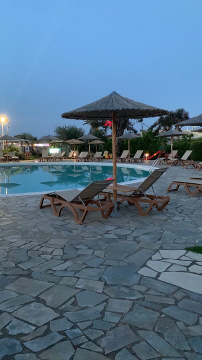 Pool Hotel Albatros