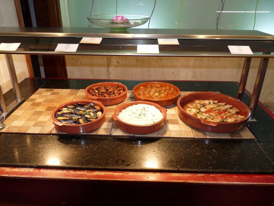 Teil vom Büffet Hipotels La Geria