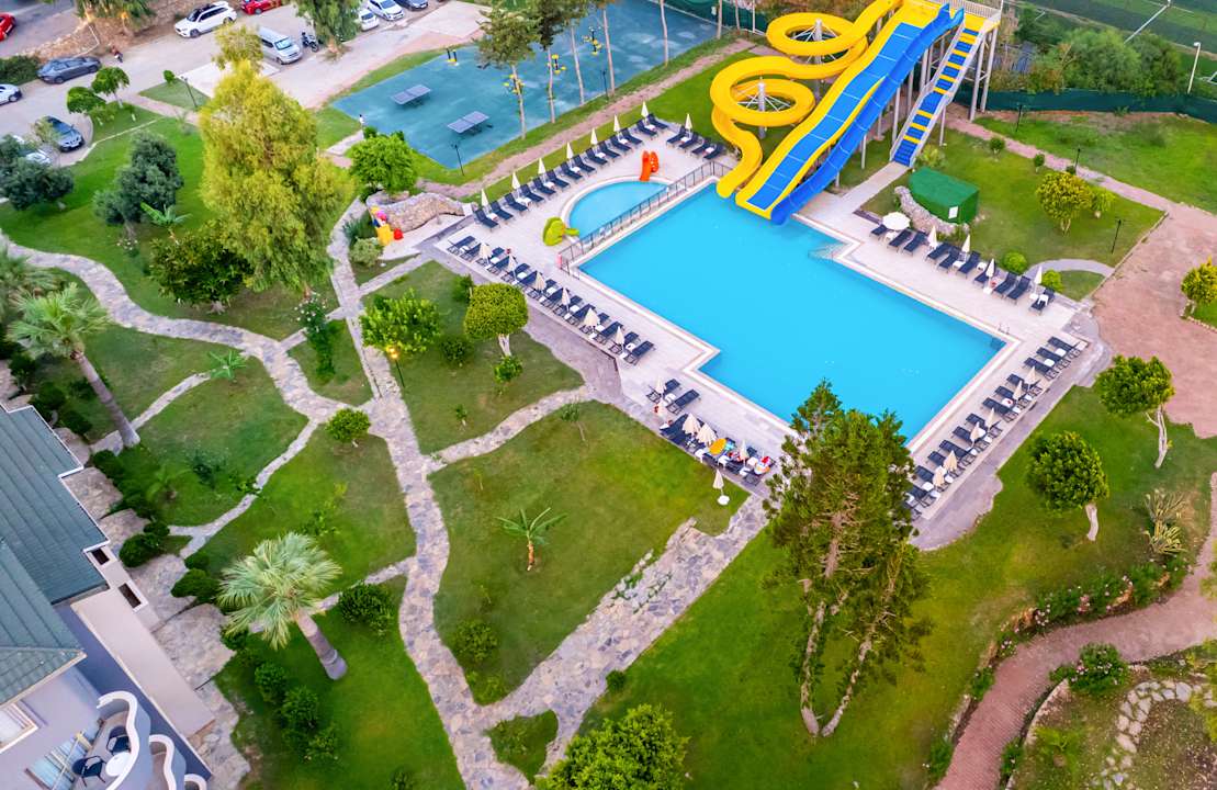 Pool Senza Sunset Beach Hotel