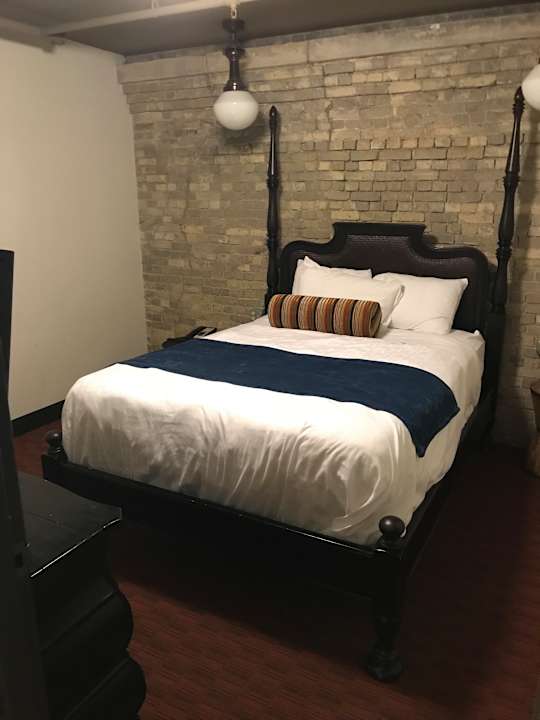 Zimmer Hotel The Brewhouse Inn & Suites