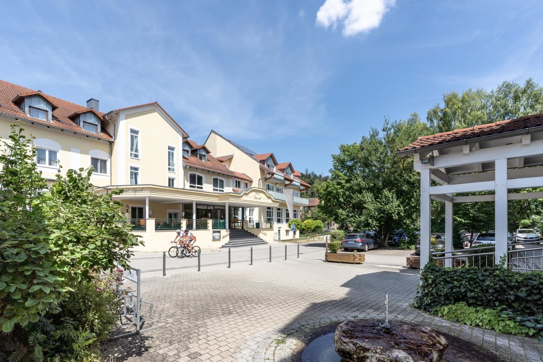 Außenansicht Hotel Dirsch Wellness & Spa Resort