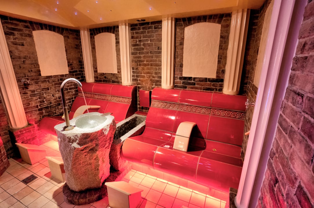 Sport & Freizeit Alpenbad Hotel Hohenhaus