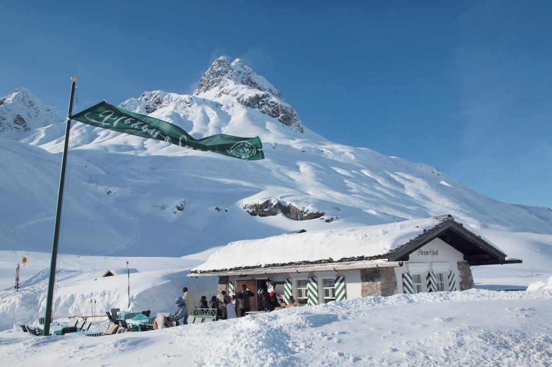 Außenansicht Hotel Edelweiss