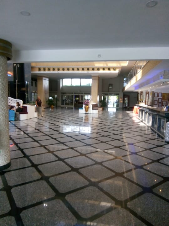 Lobby Holiday Park Resort