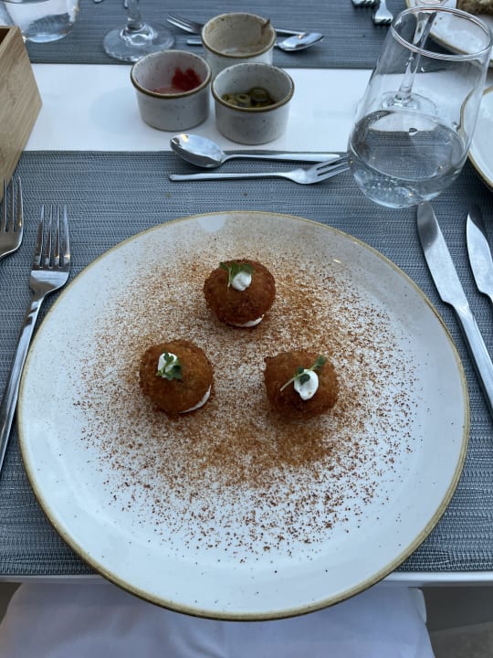 Gastro Paralos Lifestyle Beach